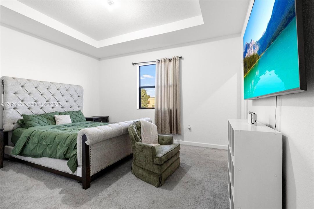 En Venta: $339,900 (3 camas, 2 baños, 1483 Pies cuadrados)