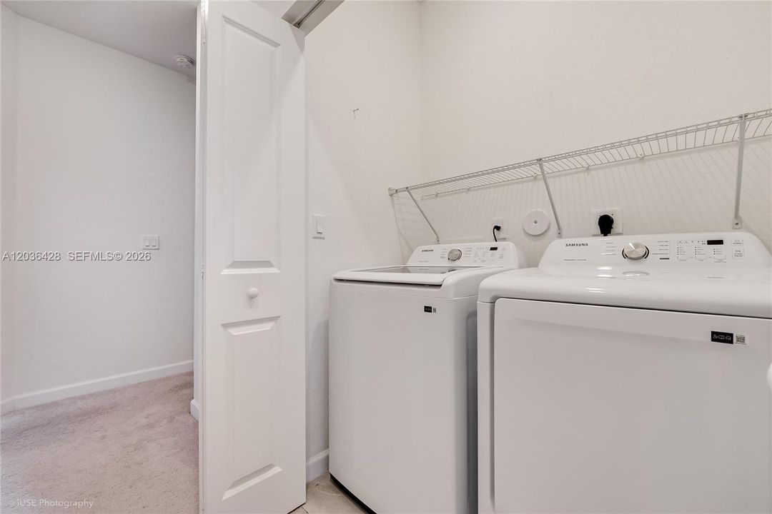 For Sale: $539,000 (3 beds, 2 baths, 1695 Square Feet)
