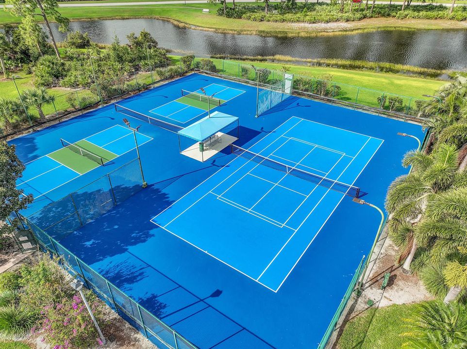 LC Pickleball Courts
