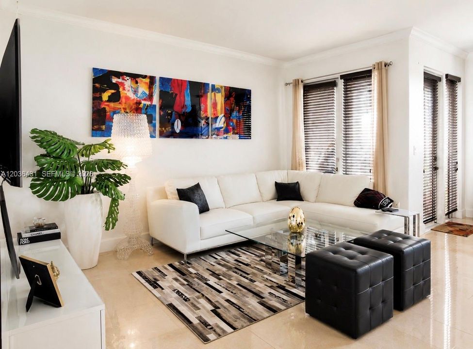 For Sale: $399,000 (3 beds, 2 baths, 1340 Square Feet)