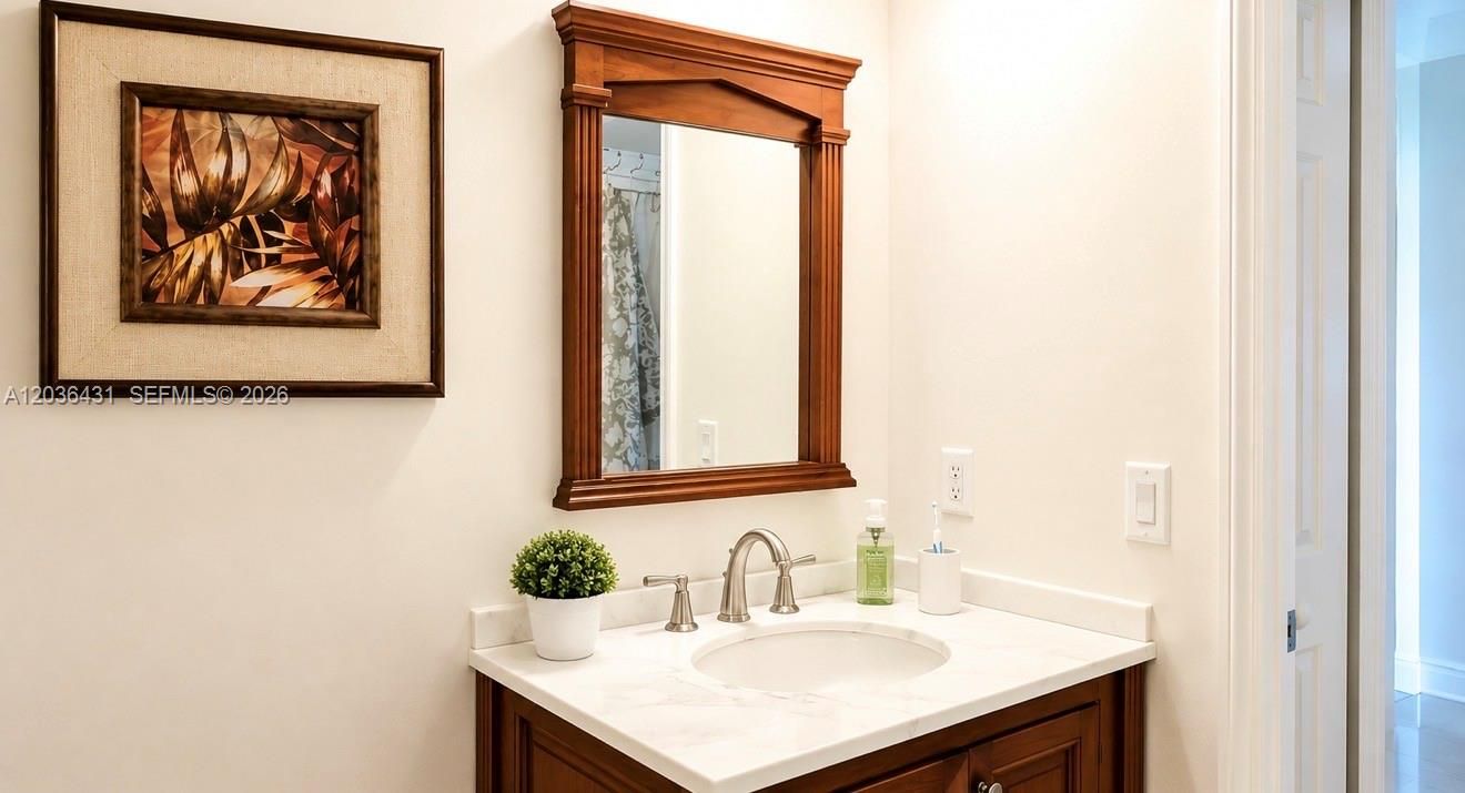 For Sale: $399,000 (3 beds, 2 baths, 1340 Square Feet)