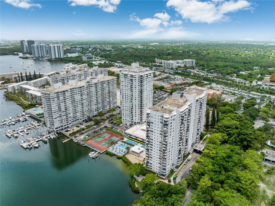 В аренду: $2,500 (2 спален, 2 ванн, 0 Квадратных фут)