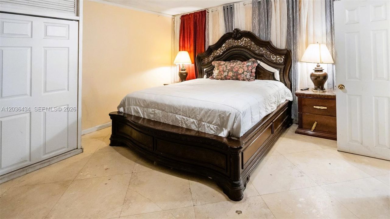 En Renta: $4,000 (3 camas, 3 baños, 1868 Pies cuadrados)