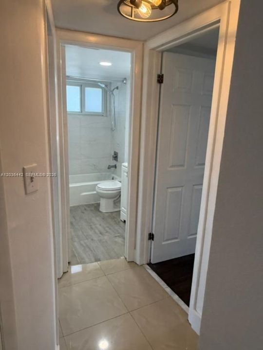 На продажу: $248,000 (2 спален, 2 ванн, 1156 Квадратных фут)