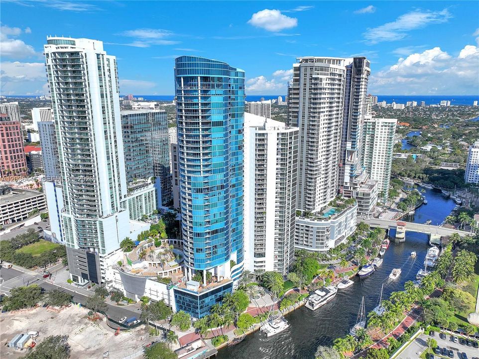 For Sale: $1,295,000 (2 beds, 2 baths, 1522 Square Feet)