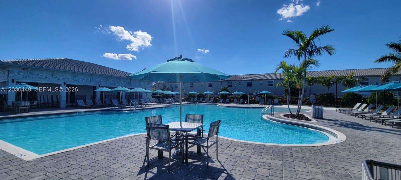 For Sale: $430,000 (3 beds, 2 baths, 1827 Square Feet)