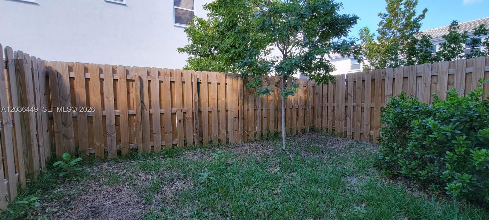 For Sale: $430,000 (3 beds, 2 baths, 1827 Square Feet)