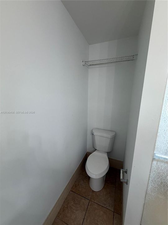 В аренду: $3,300 (3 спален, 2 ванн, 1667 Квадратных фут)