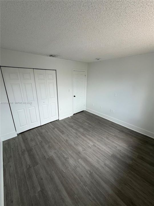 В аренду: $3,300 (3 спален, 2 ванн, 1667 Квадратных фут)