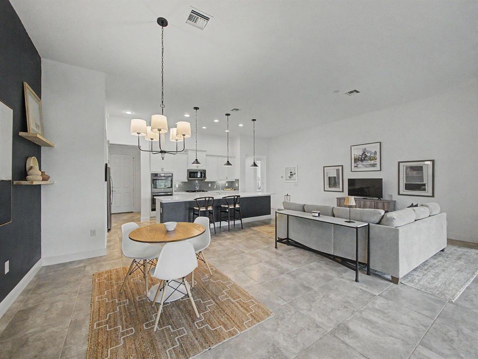 Dining/Living
