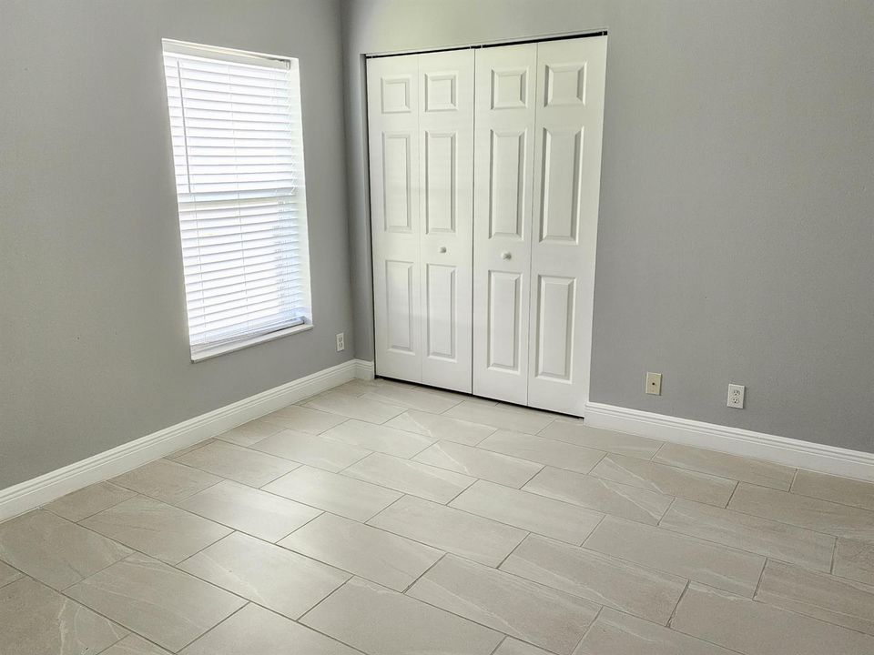 4374 SW Savona Bv (16)