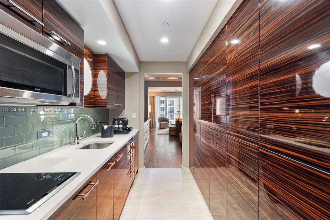 En Venta: $455,000 (1 camas, 1 baños, 579 Pies cuadrados)