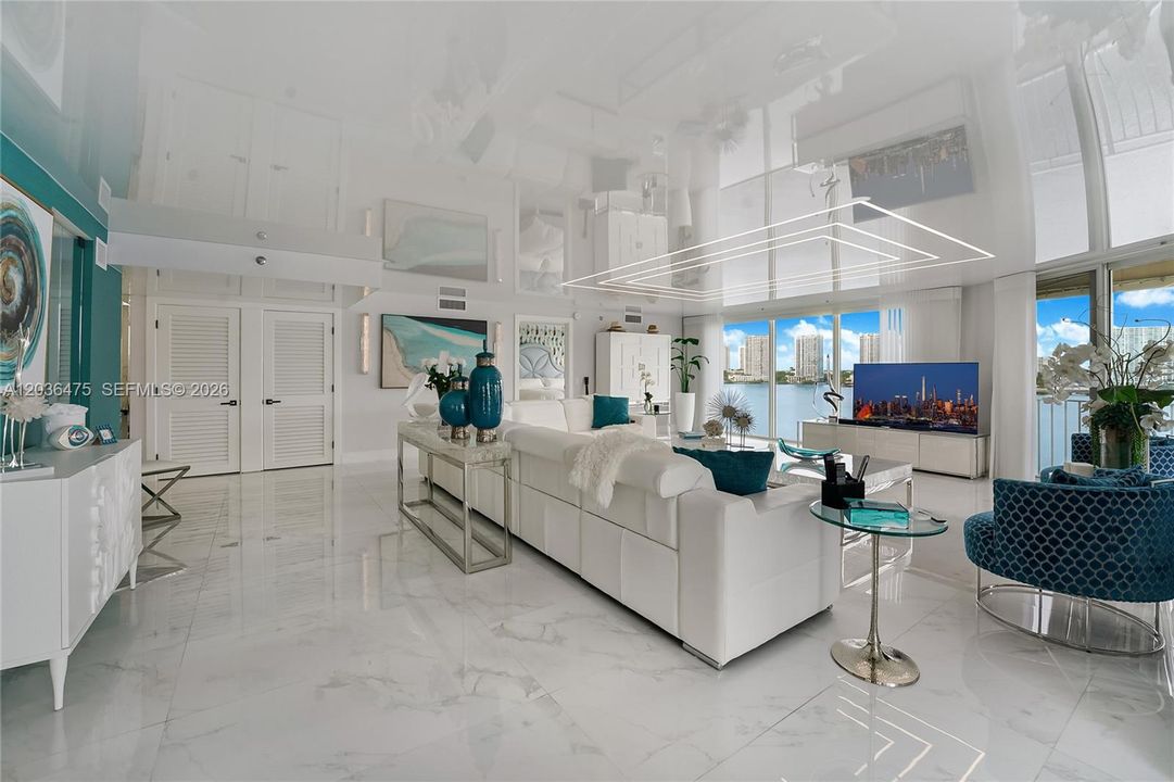 For Sale: $1,275,000 (3 beds, 3 baths, 2220 Square Feet)
