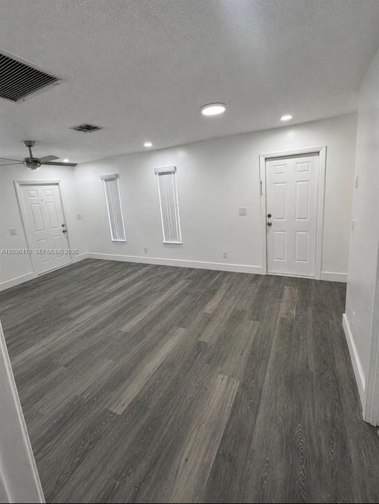 En Renta: $2,650 (2 camas, 2 baños, 850 Pies cuadrados)