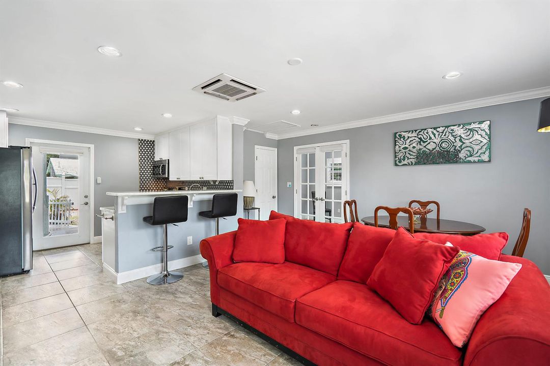 1779 Len Dr 2 bedroom living dining and