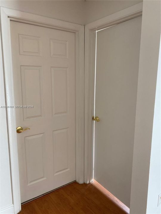 En Venta: $289,900 (2 camas, 2 baños, 1016 Pies cuadrados)