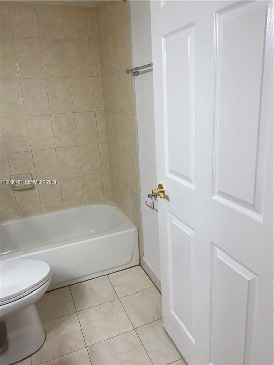 En Venta: $289,900 (2 camas, 2 baños, 1016 Pies cuadrados)