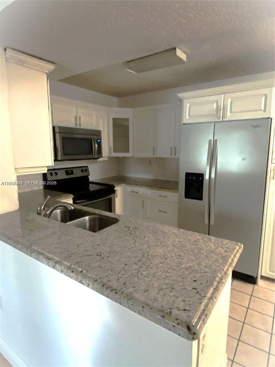 En Venta: $289,900 (2 camas, 2 baños, 1016 Pies cuadrados)