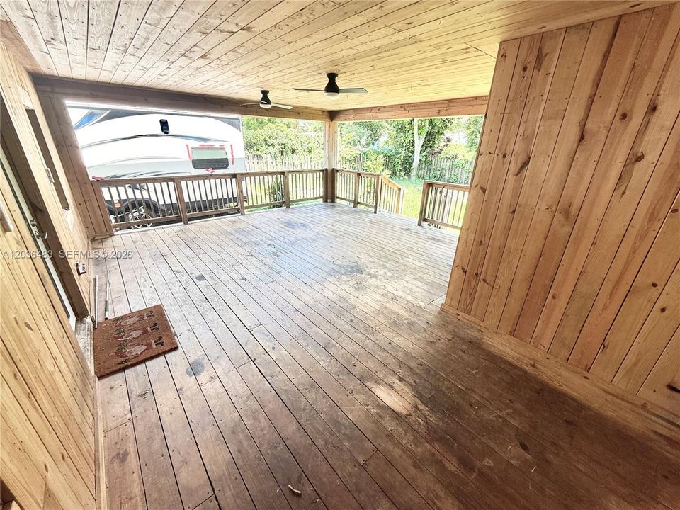 В аренду: $3,250 (3 спален, 2 ванн, 2108 Квадратных фут)