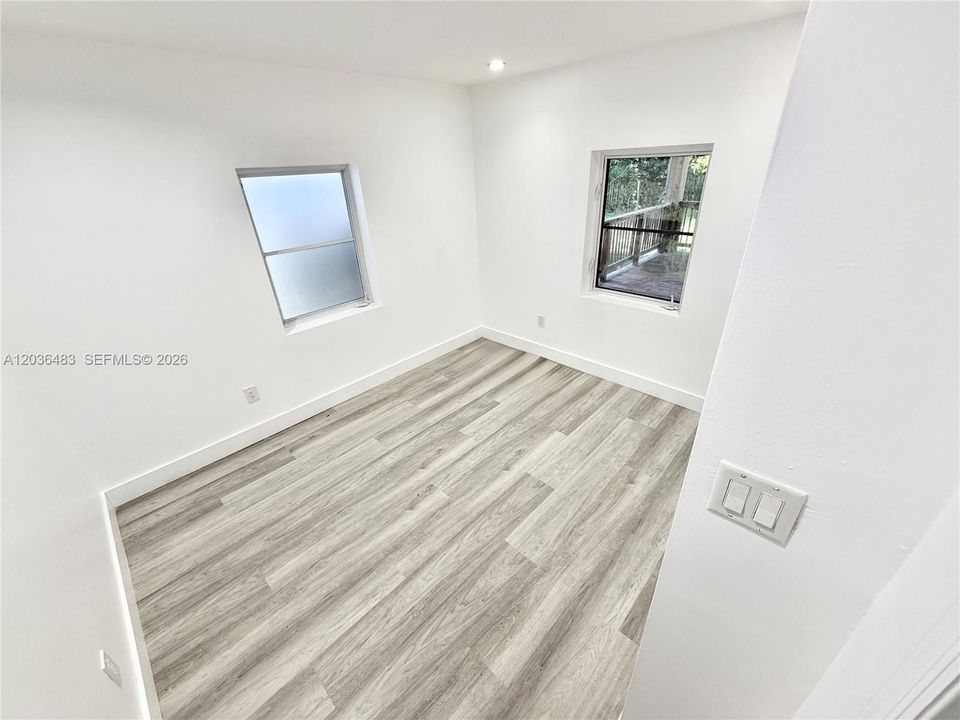 В аренду: $3,250 (3 спален, 2 ванн, 2108 Квадратных фут)
