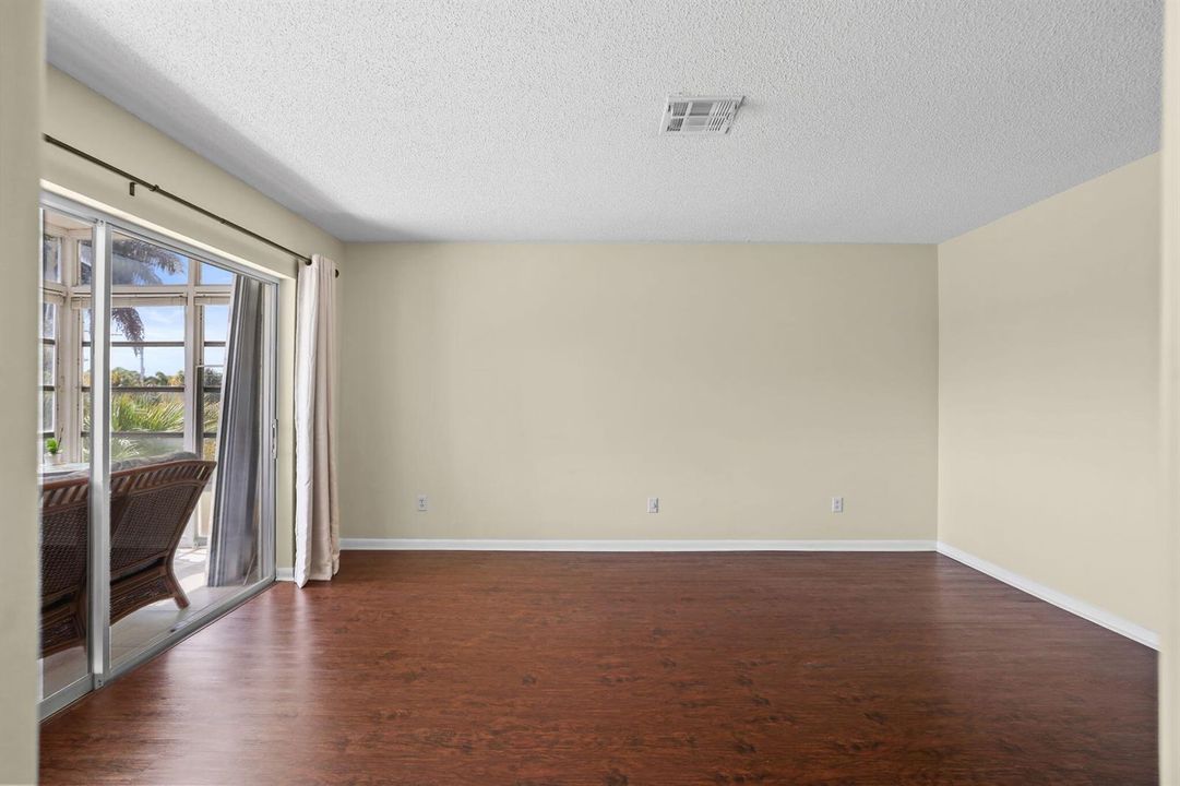 25-web-or-mls-3F2A7447Topaz