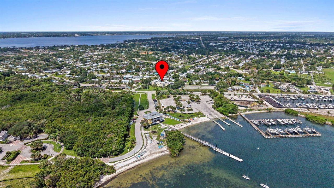 4-web-or-mls-1950 NE Indian River Dr APT
