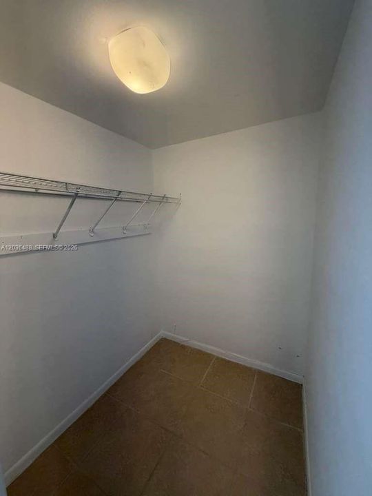 En Venta: $230,000 (2 camas, 2 baños, 1206 Pies cuadrados)