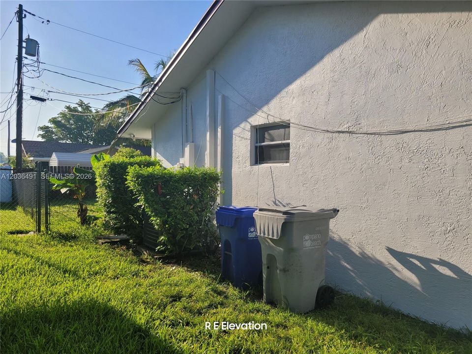 For Sale: $345,000 (3 beds, 2 baths, 1320 Square Feet)