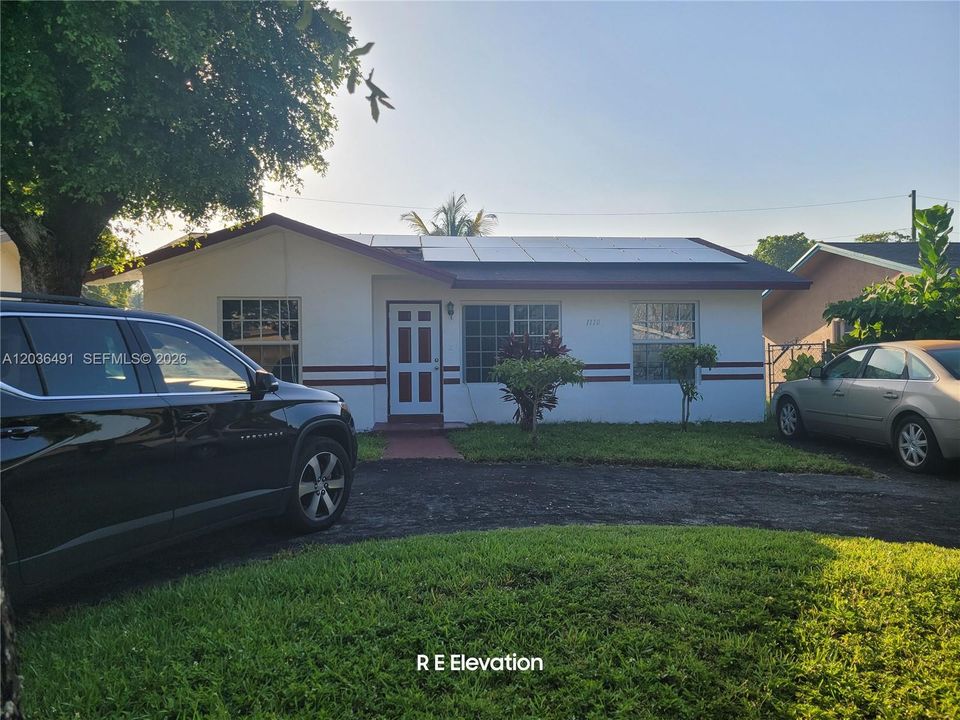For Sale: $345,000 (3 beds, 2 baths, 1320 Square Feet)