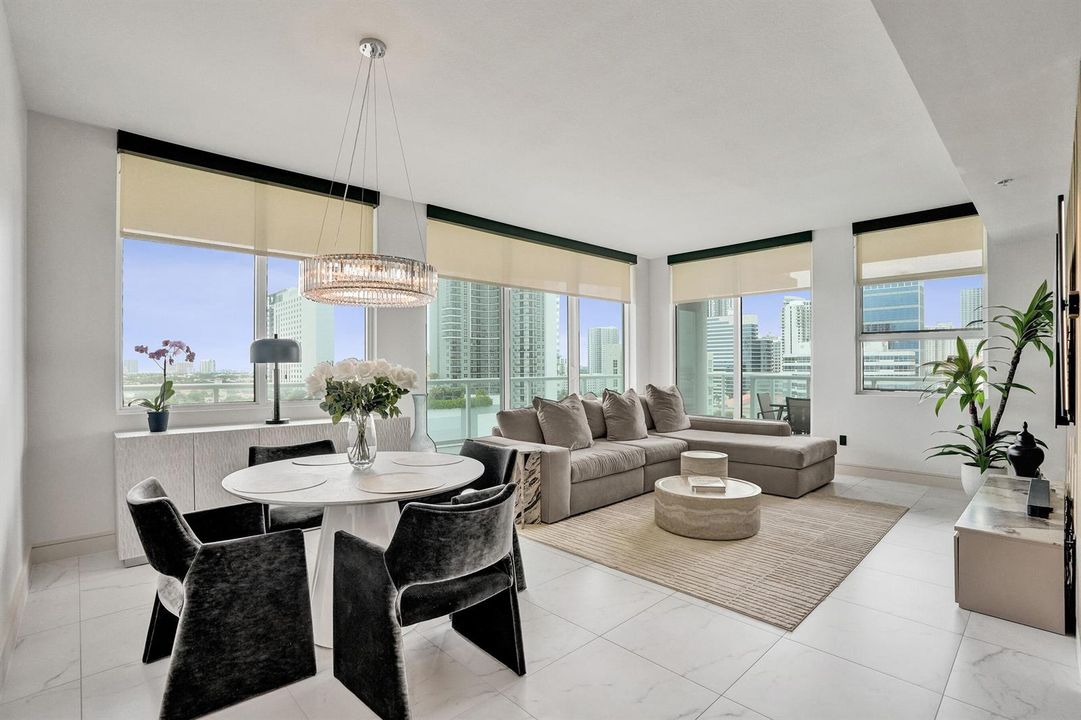 STRADA 315 #1206 LIVING AND DINING RM