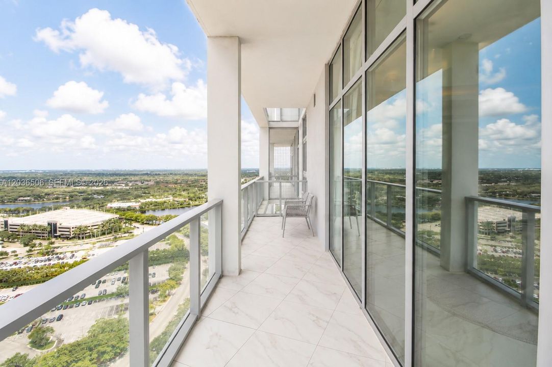 En Venta: $2,170,000 (4 camas, 4 baños, 1336 Pies cuadrados)