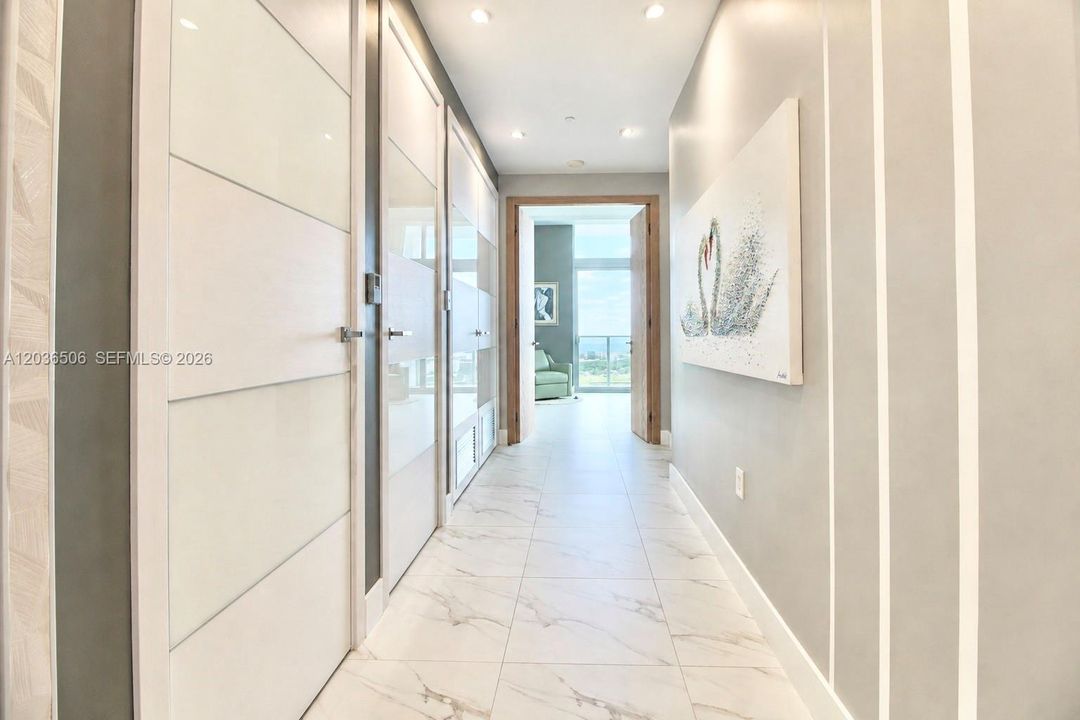 En Venta: $2,170,000 (4 camas, 4 baños, 1336 Pies cuadrados)