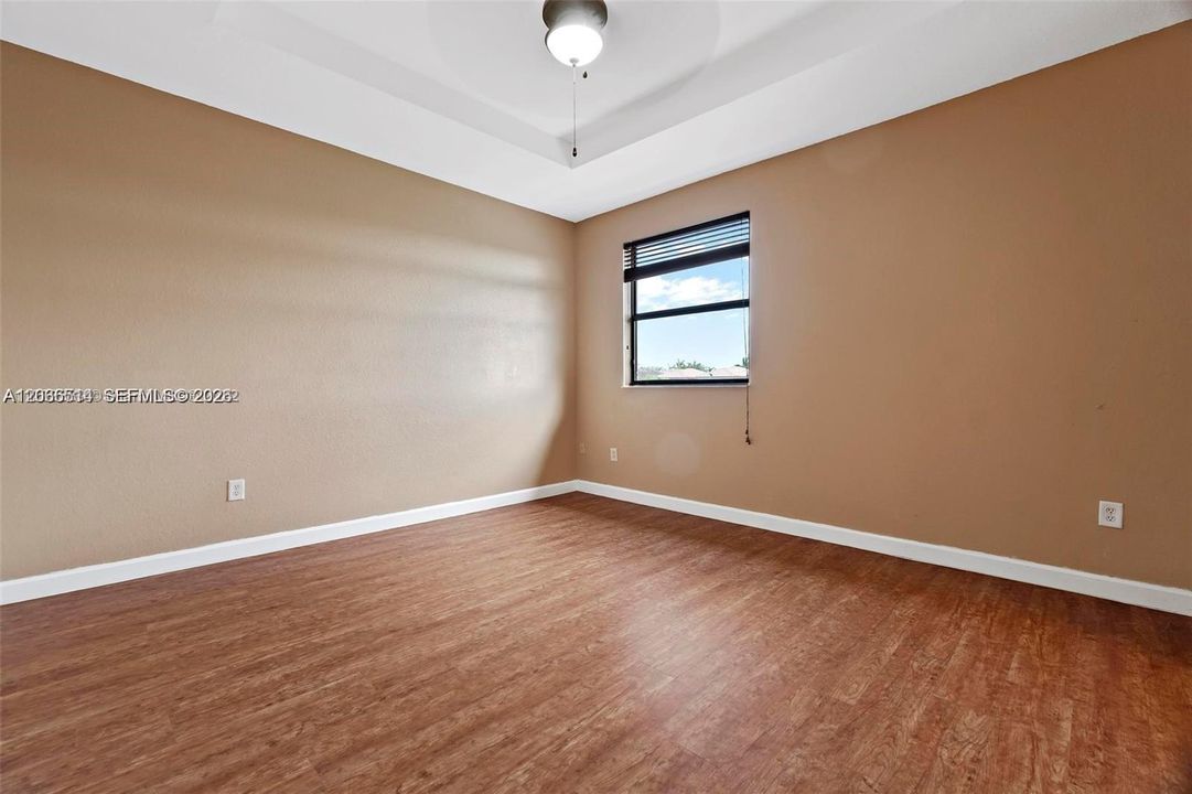 For Rent: $3,000 (3 beds, 2 baths, 1857 Square Feet)