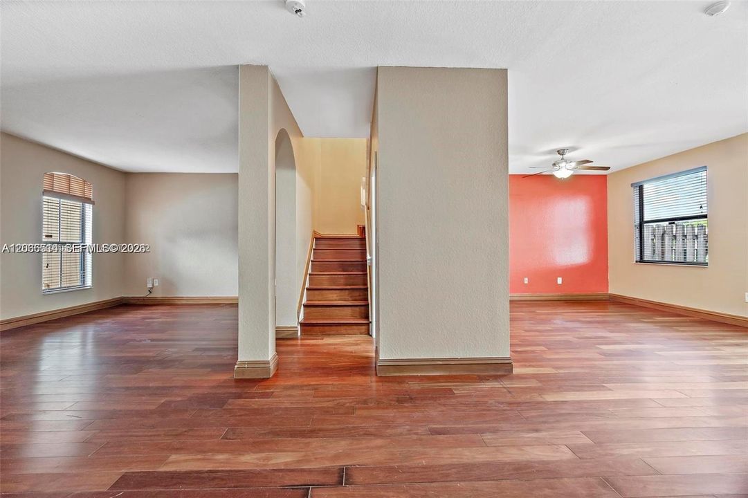 For Rent: $3,000 (3 beds, 2 baths, 1857 Square Feet)