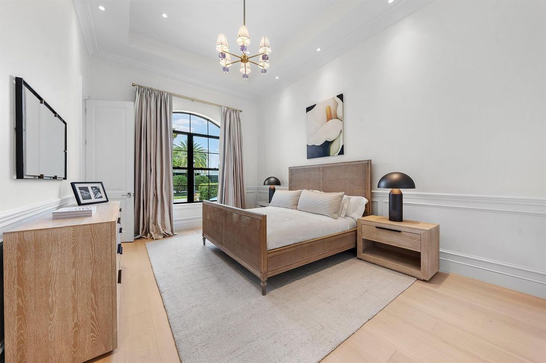 Guest Bedroom #2