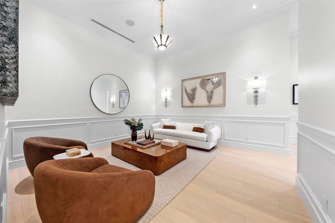 Guest Lounge