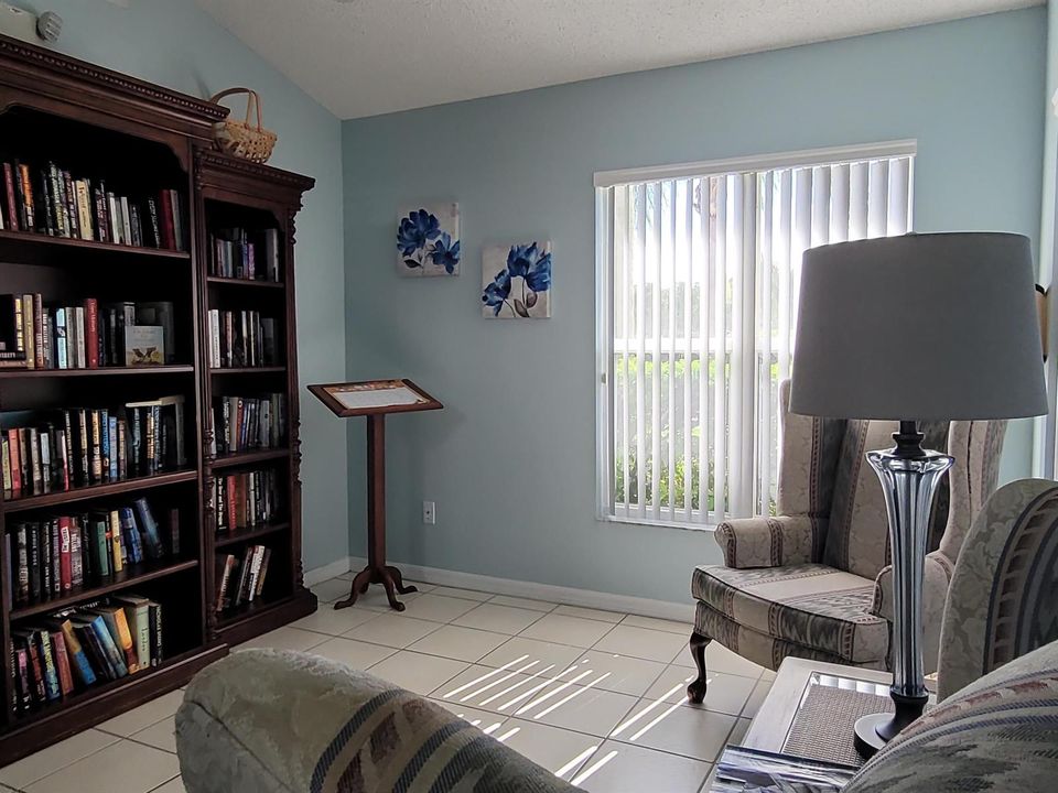 CLUBHOUSE LIBRARY