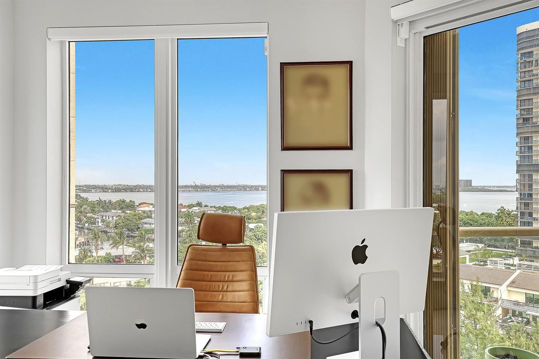 Office/bedroom