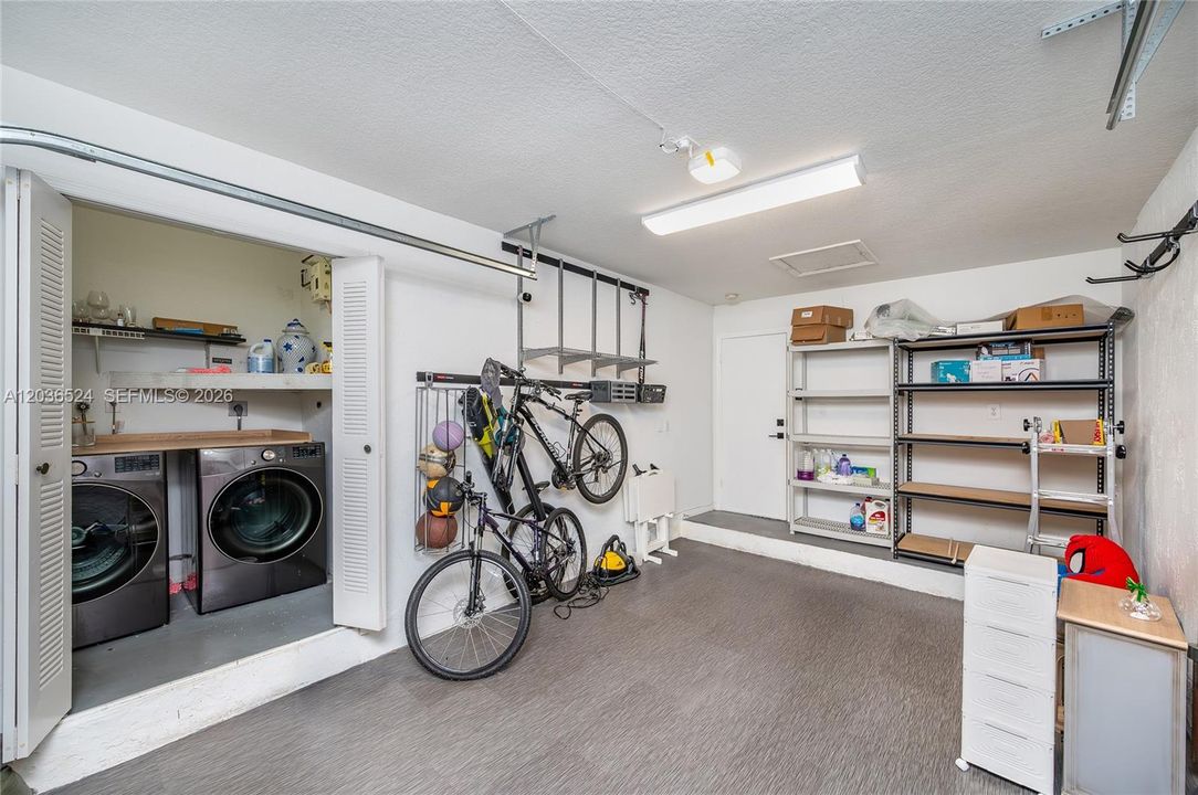 En Venta: $775,000 (3 camas, 2 baños, 1676 Pies cuadrados)