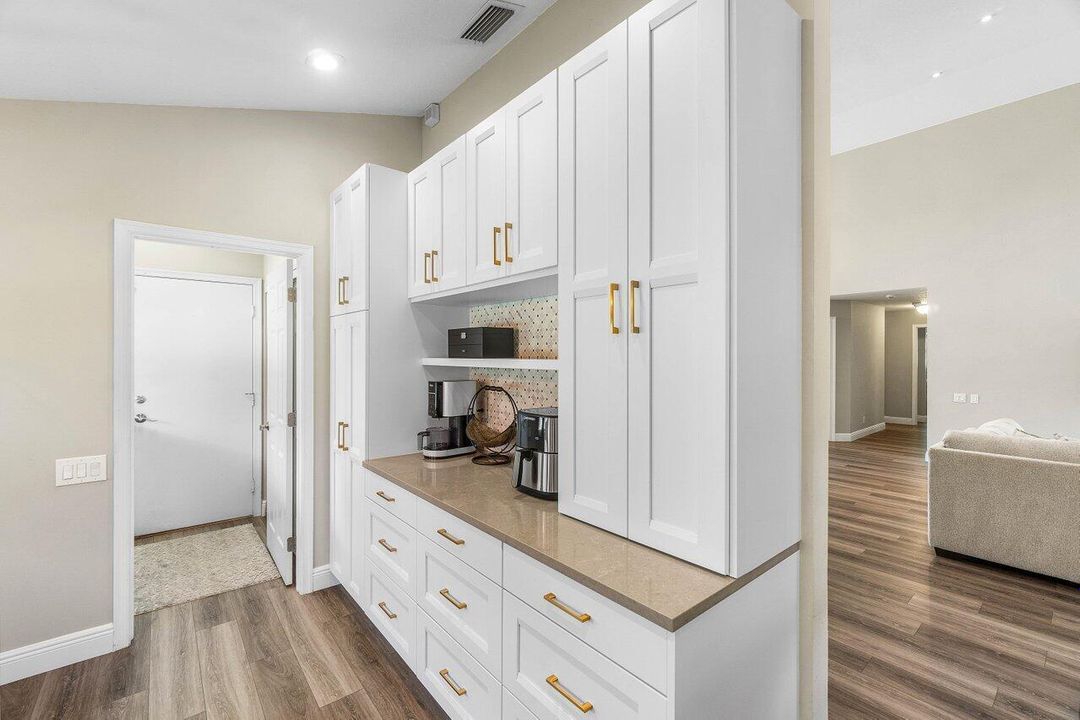 020-6141HookLane-BoyntonBeach-FL-33437-S