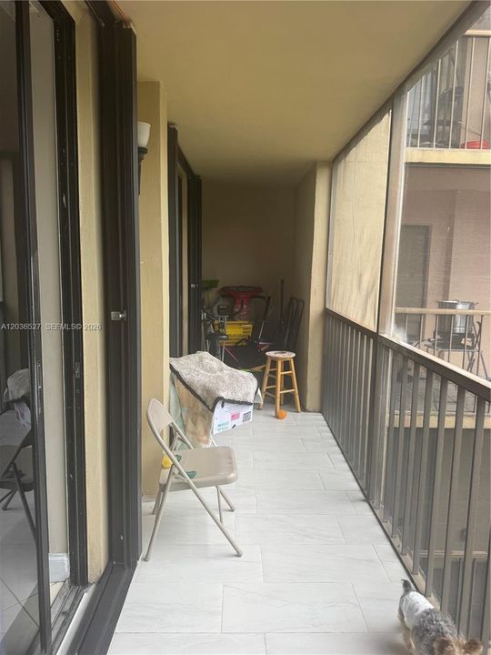 For Sale: $289,000 (2 beds, 2 baths, 1030 Square Feet)
