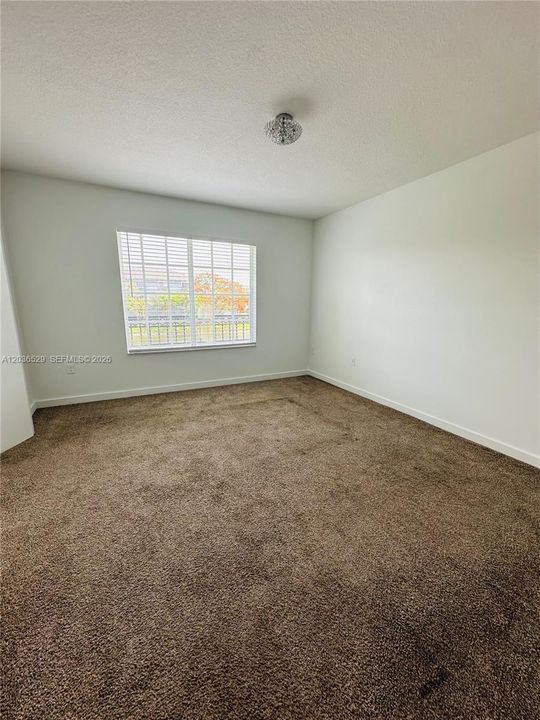 В аренду: $2,450 (2 спален, 2 ванн, 1120 Квадратных фут)