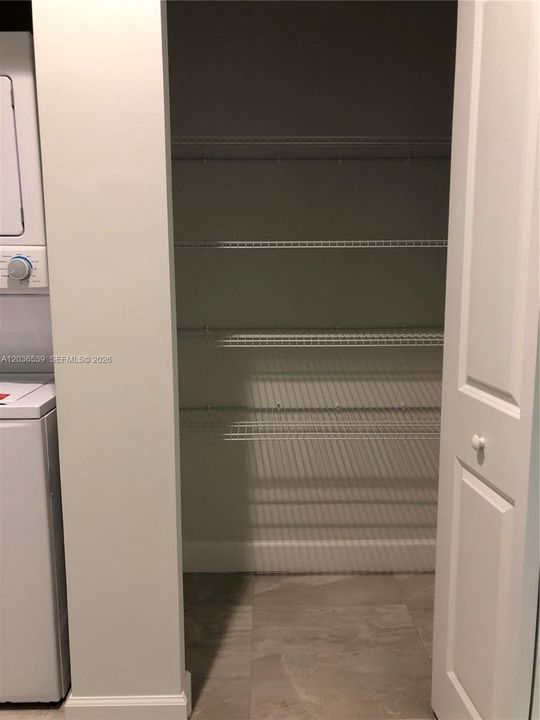 For Rent: $2,400 (2 beds, 2 baths, 1100 Square Feet)