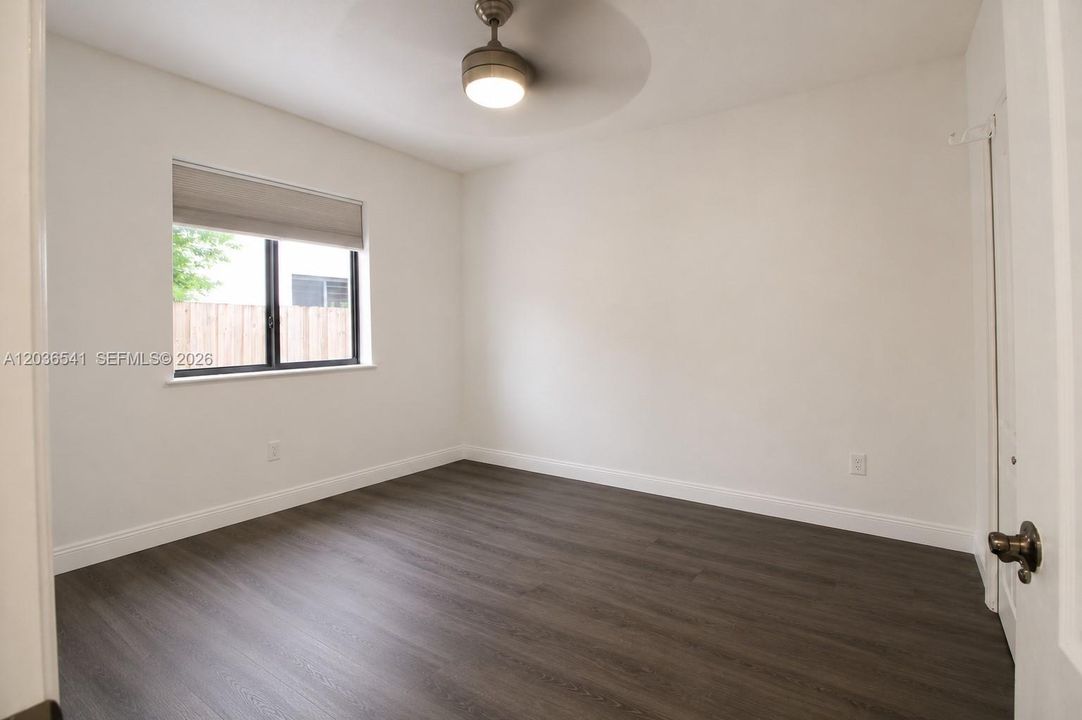 For Rent: $6,500 (6 beds, 4 baths, 2733 Square Feet)