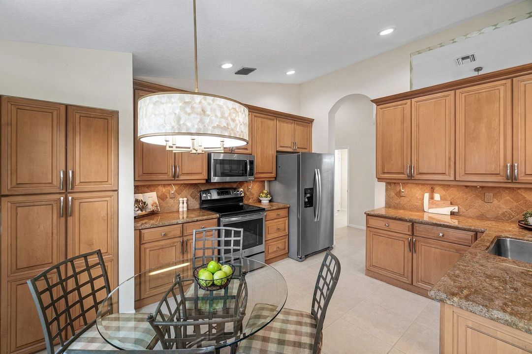 019-6600SherbrookDrive-BoyntonBeach-FL-3