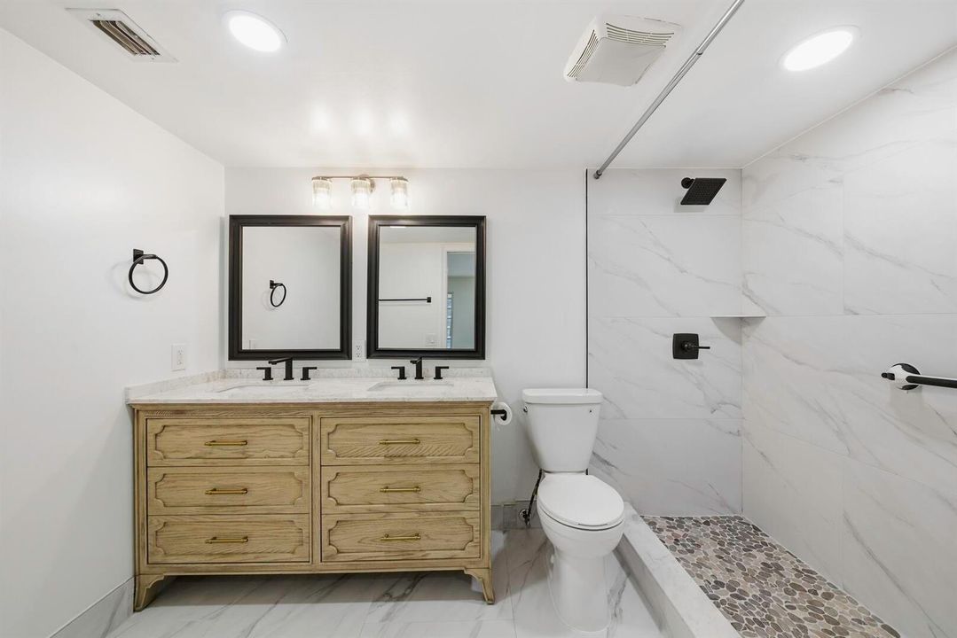 wyn master bath