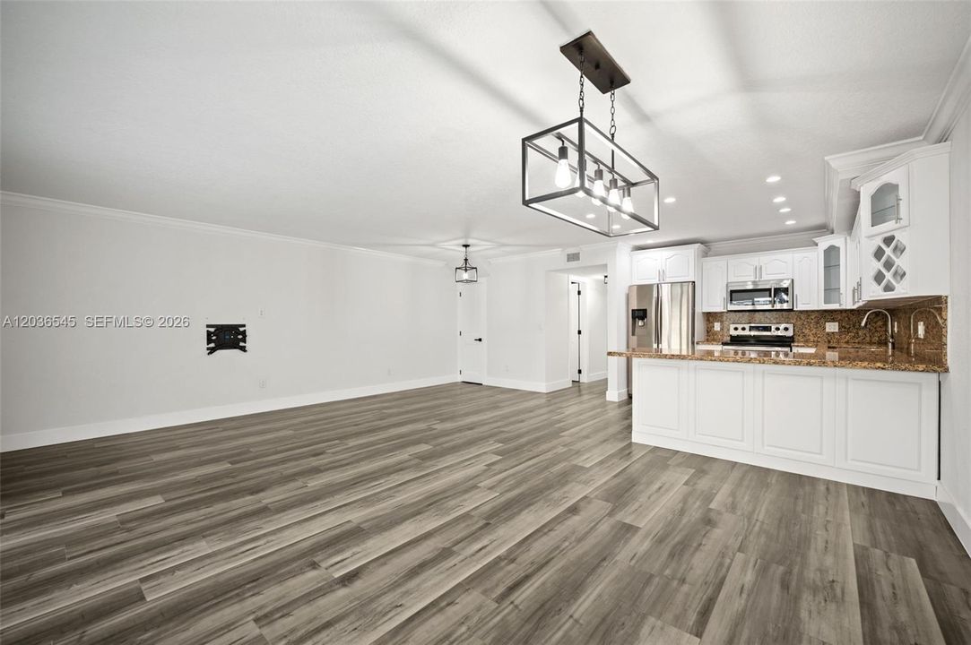 En Renta: $3,650 (3 camas, 2 baños, 1606 Pies cuadrados)