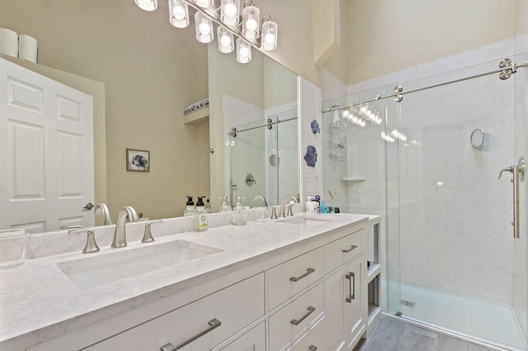 Owners Suite Bath