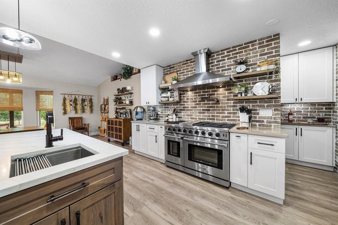 013-1473263rdCourtNorth-TheAcreage-FL-33