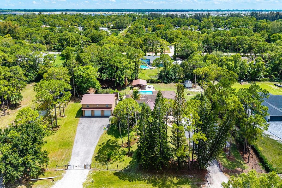 081-1473263rdCourtNorth-TheAcreage-FL-33